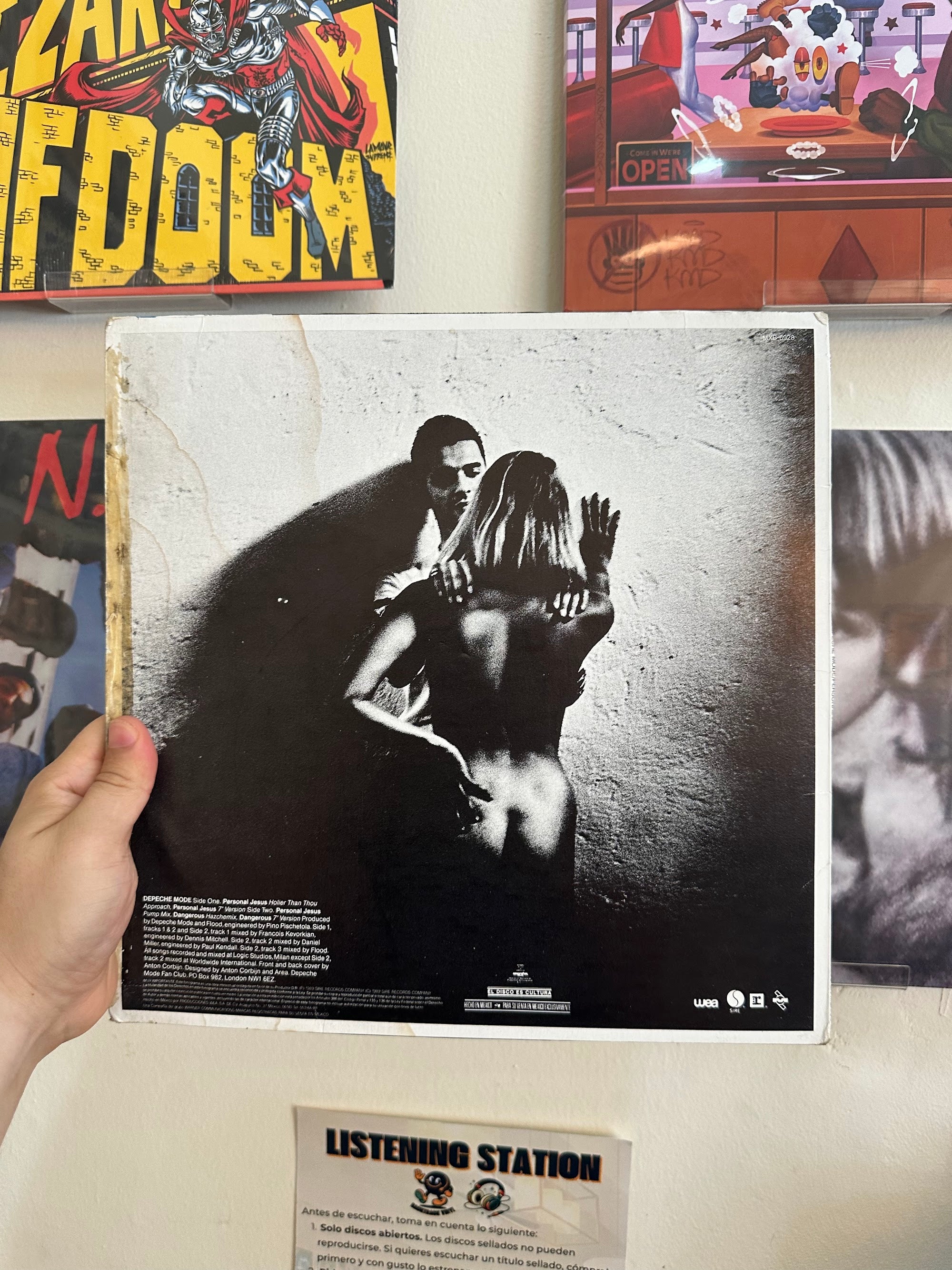 Depeche Mode Personal Jesus contraportada