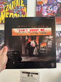 Elton John Don't Shoot Me portada