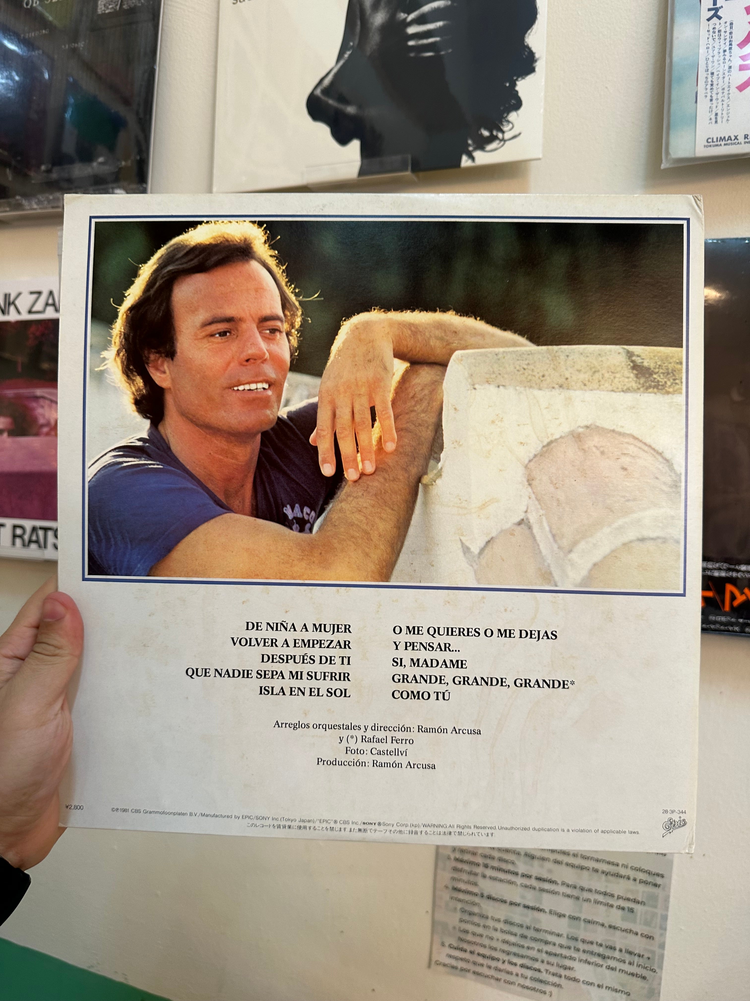 Julio Iglesias = フリオ・イグレシアス* – De Niña A Mujer = イザベラの瞳 (JPN 1981)