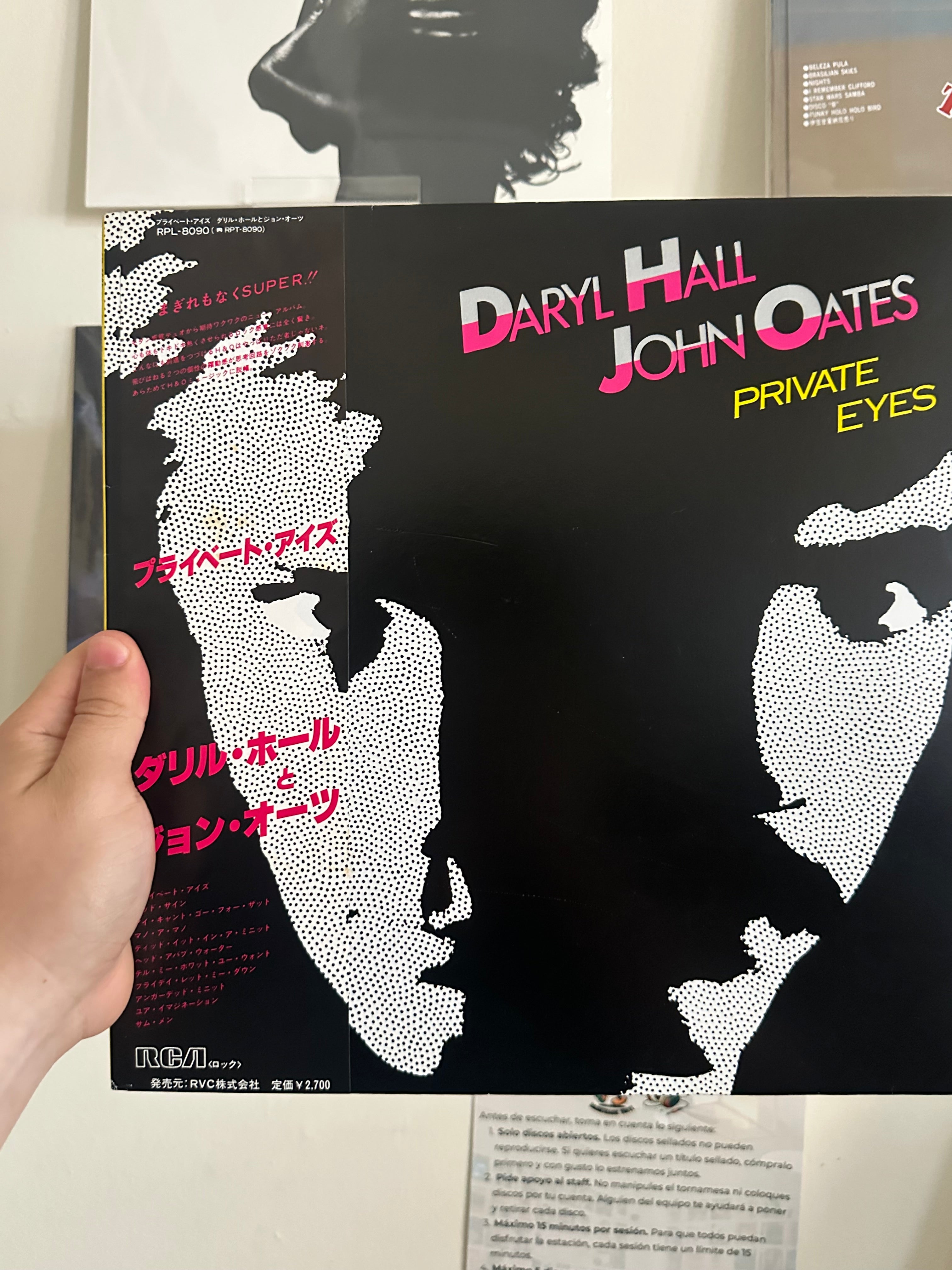 Daryl Hall & John Oates – Private Eyes (JPN-1981) (Copia)