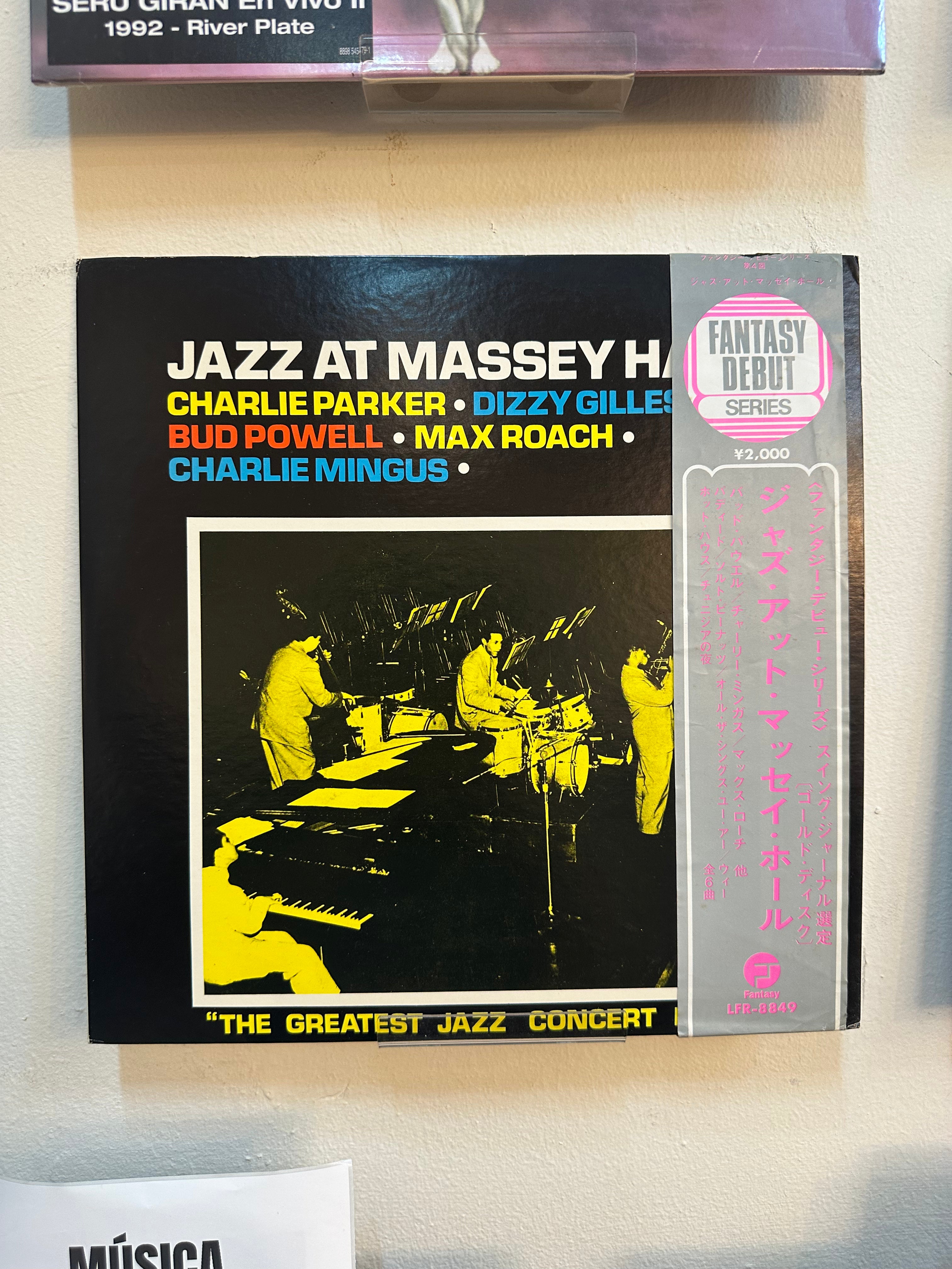 Charlie Chan • Dizzy Gillespie • Bud Powell • Max Roach • Charlie Mingus – Jazz At Massey Hall (USA-1962)