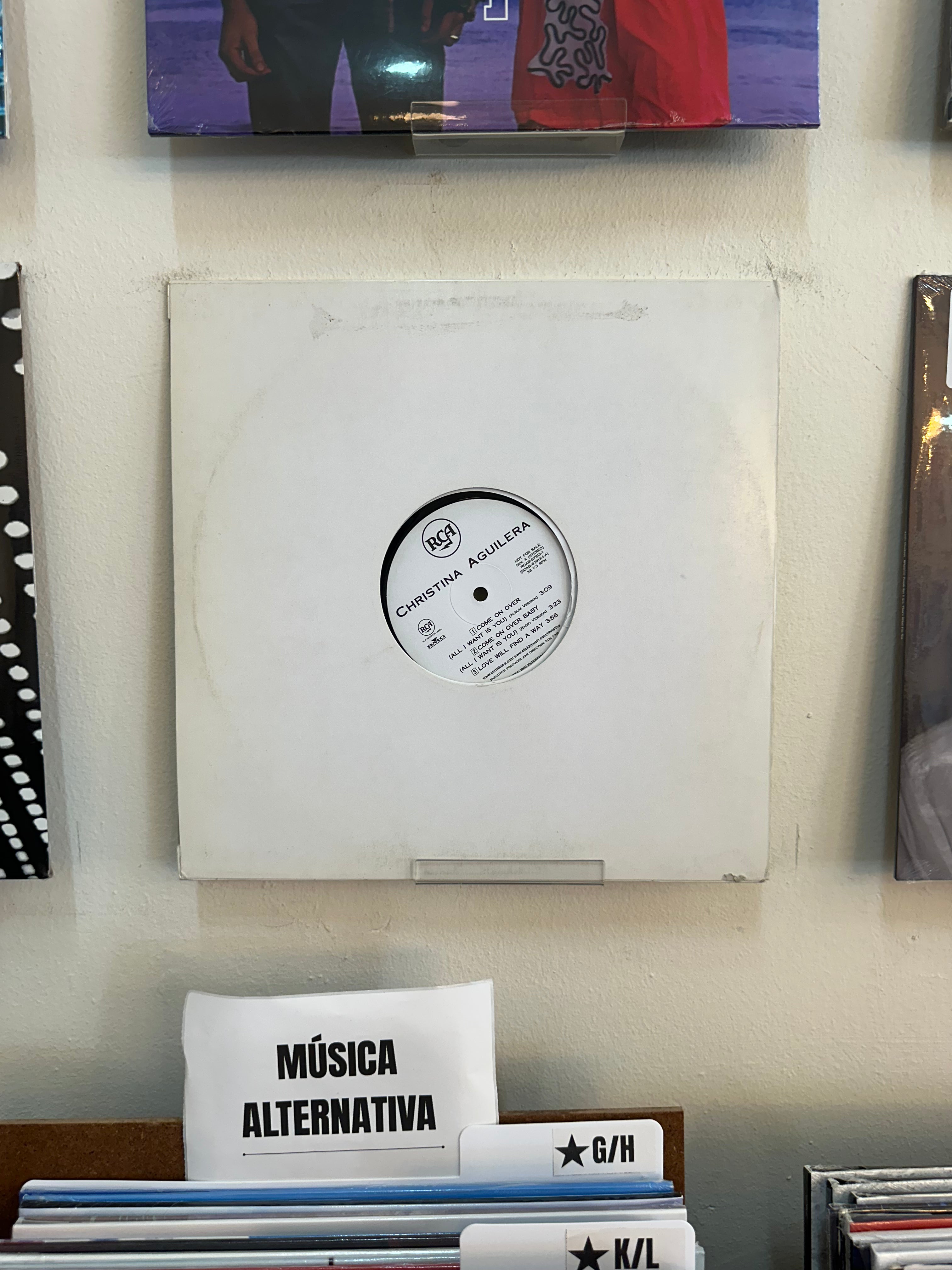 Christina Aguilera – Christina Aguilera (USA-2000)