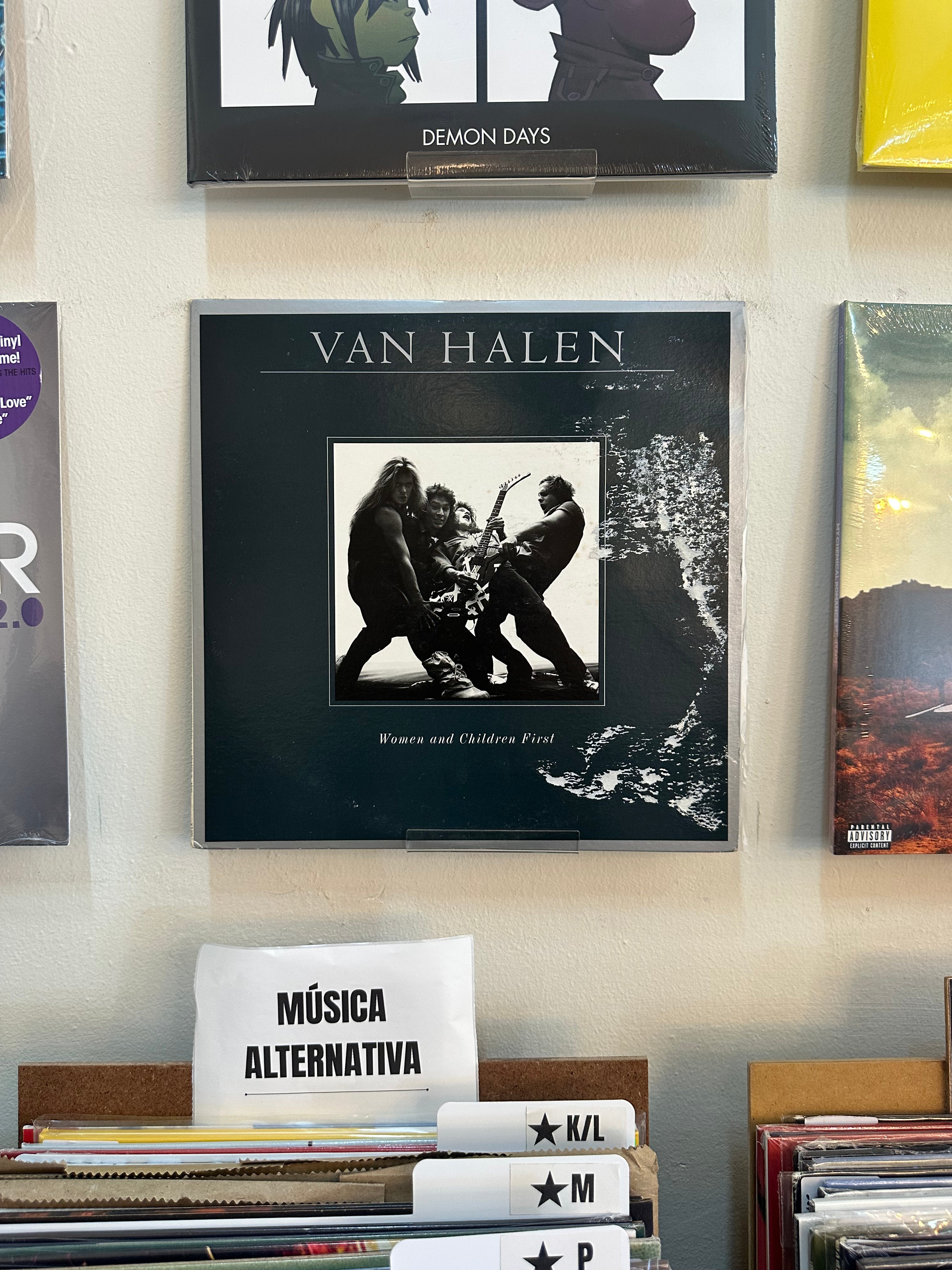 Van Halen – Women And Children First (JPN-1980)
