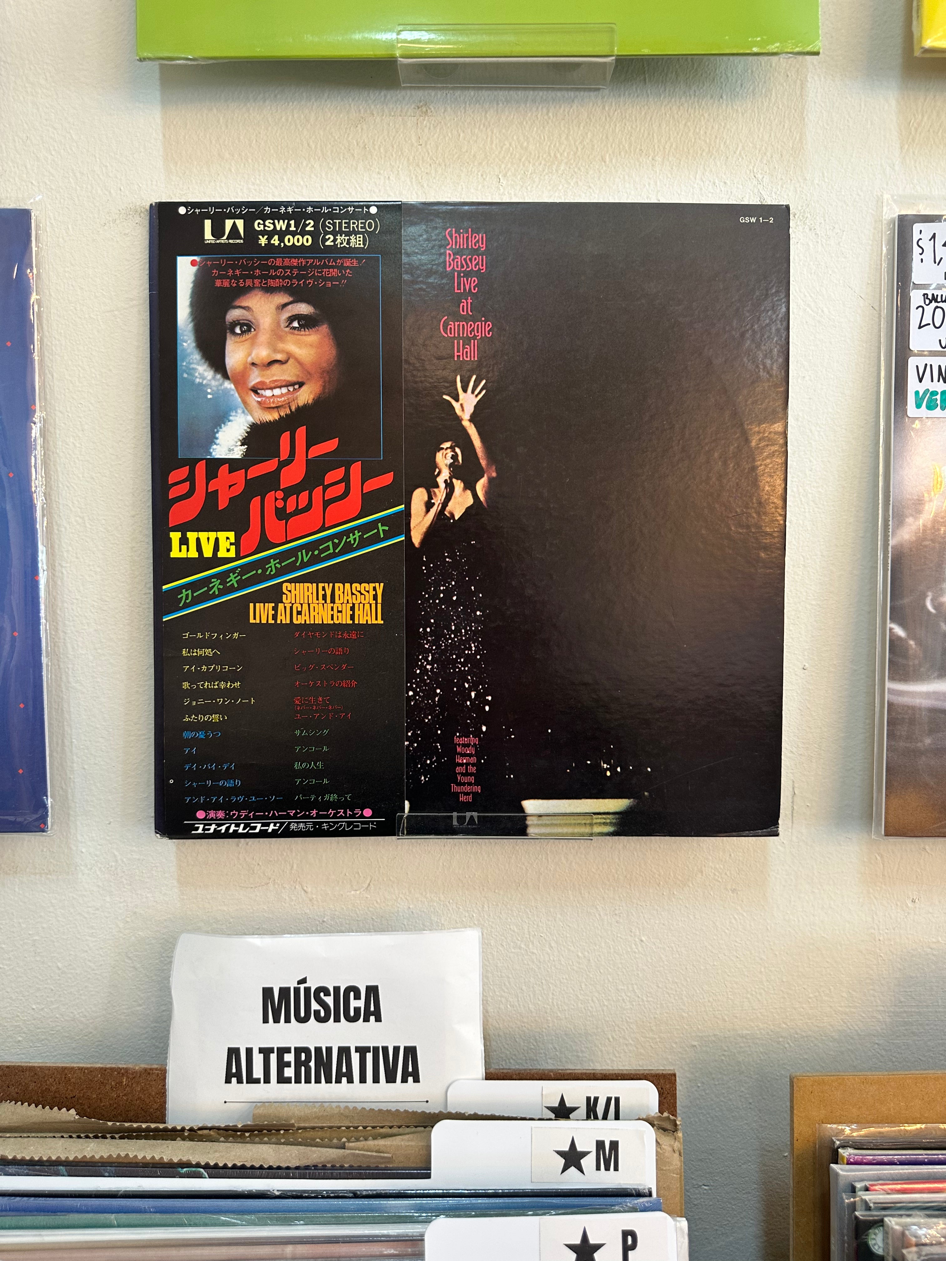 Shirley Bassey – Live At Carnegie Hall (JPN-1973)