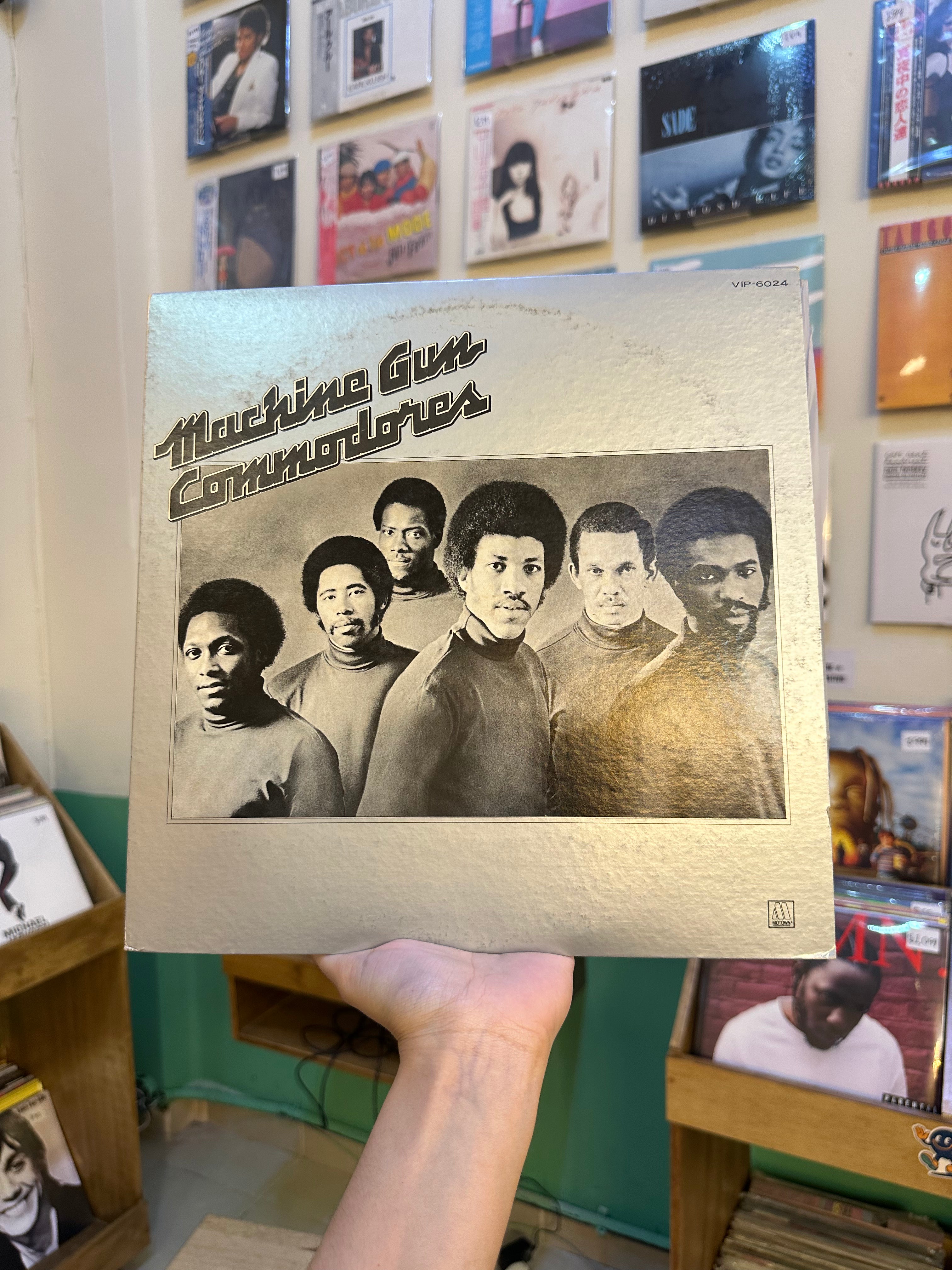 Commodores – Machine Gun (JPN-1977)