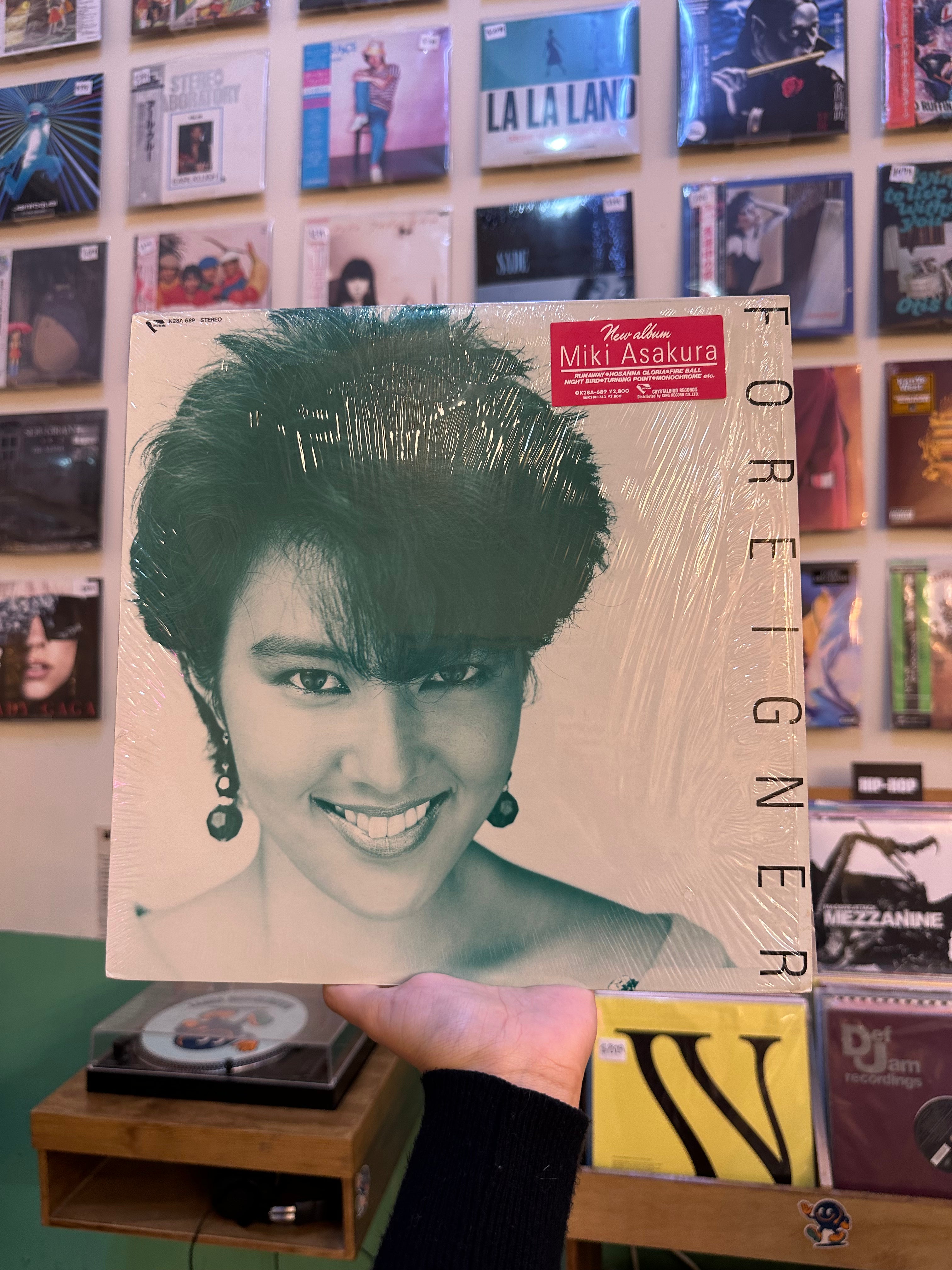 Miki Asakura – Foreigner (JPN-1985)