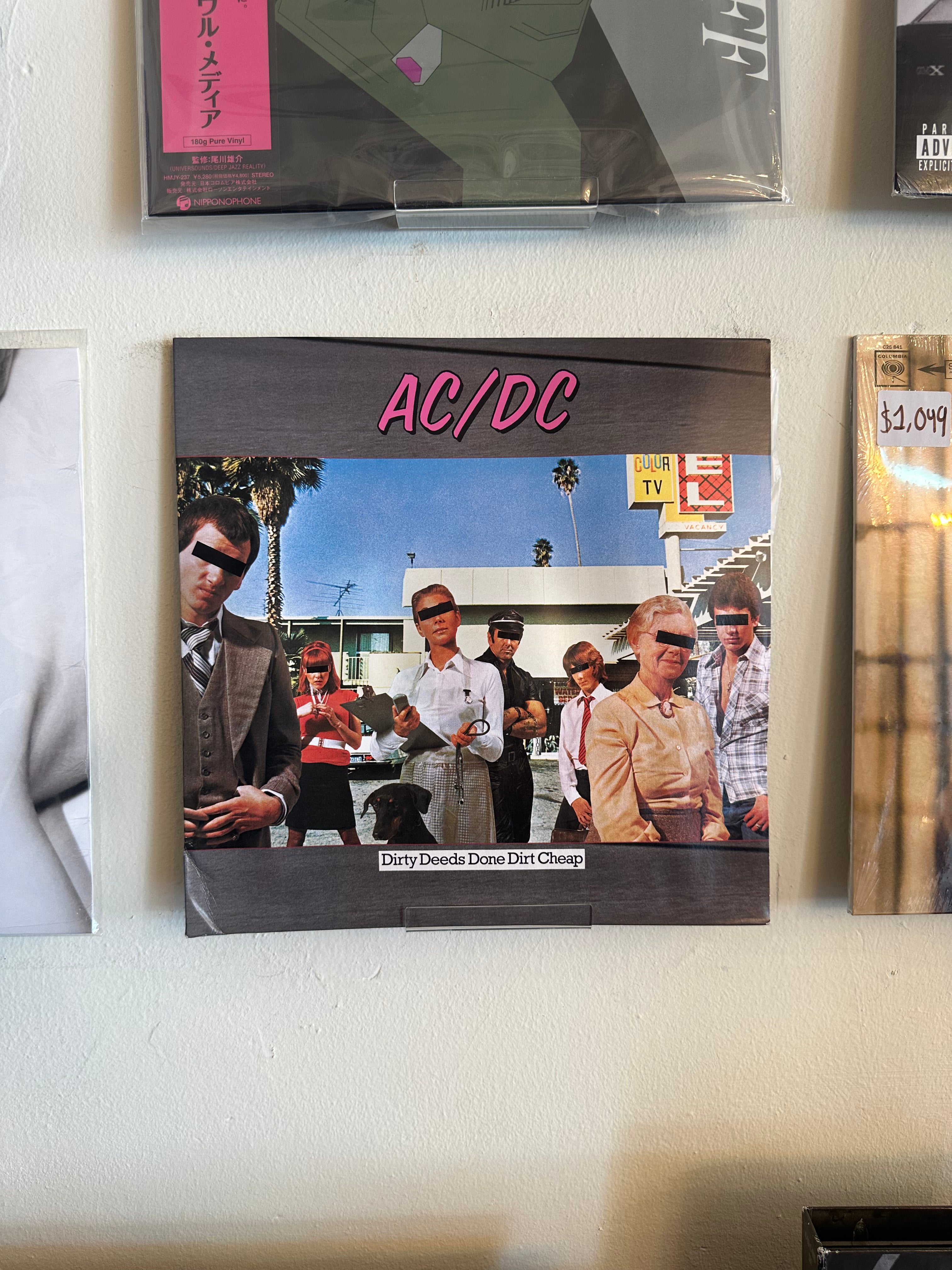 AC/DC – Dirty Deeds Done Dirt Cheap (USA-2003) (Portada Maltratada)