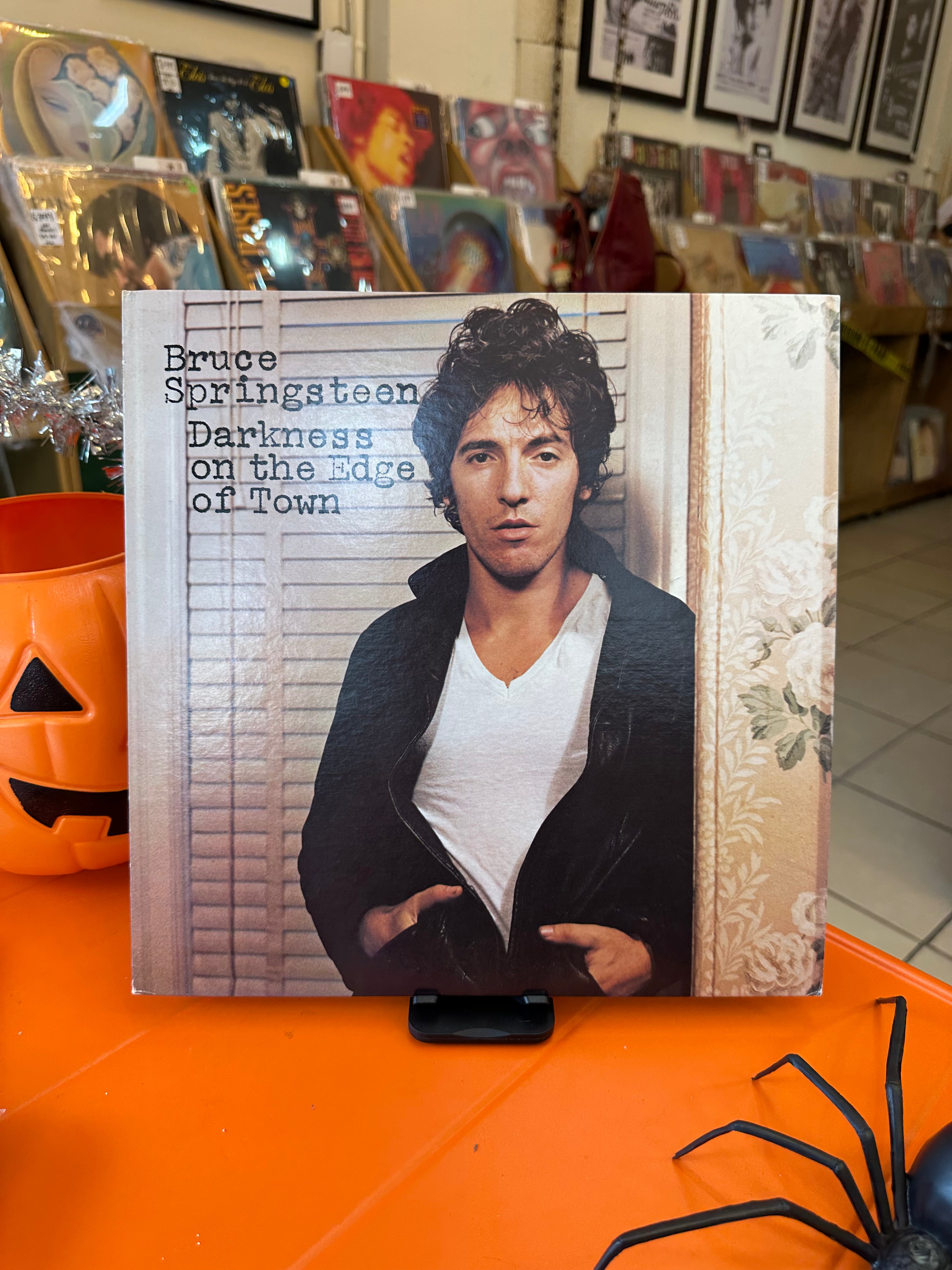 Bruce Springsteen – Darkness On The Edge Of Town (JPN-1978)