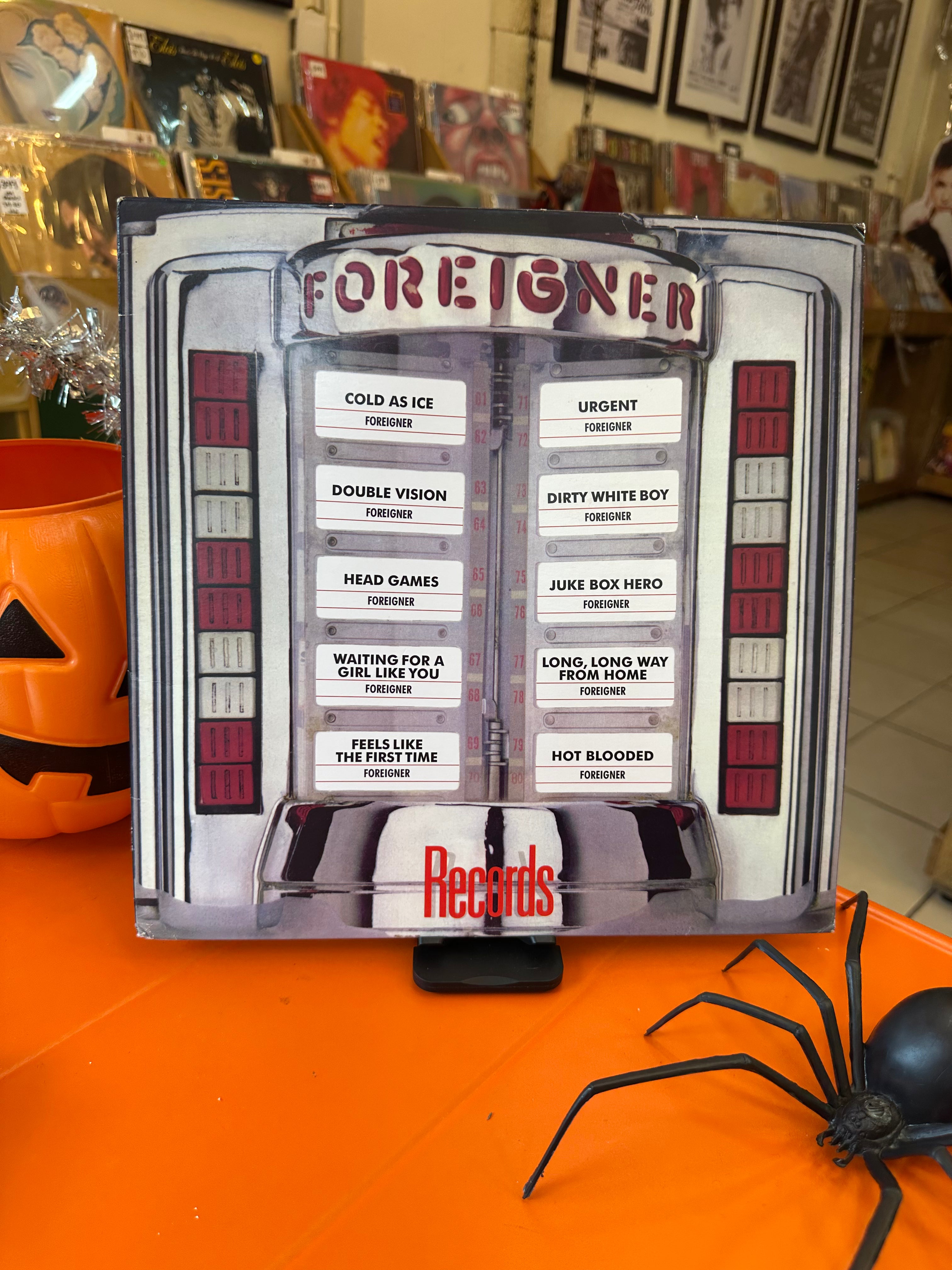 Foreigner – Records (USA-2024)
