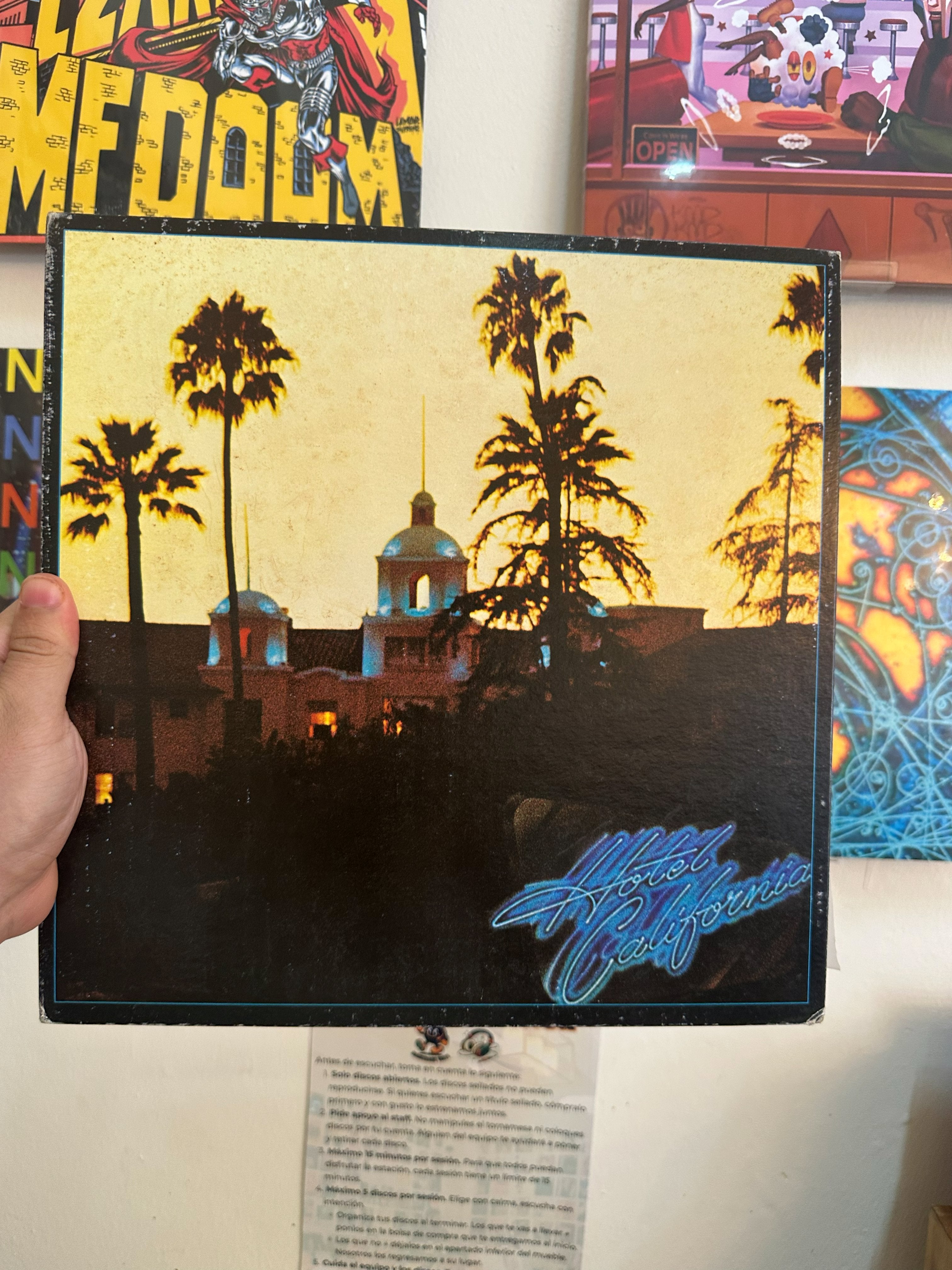 Eagles = イーグルス* – Hotel California = ホテル・カリフォルニア (JPN-1976)