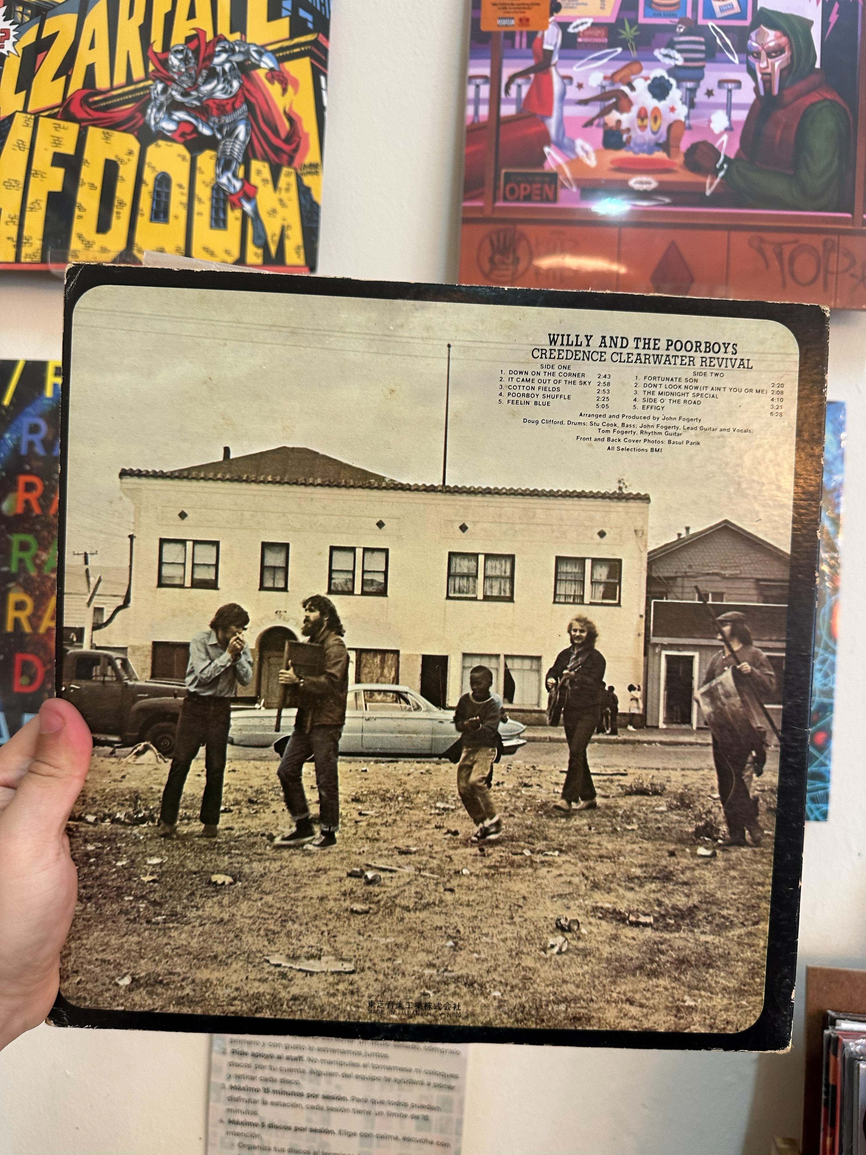 Creedence Clearwater Revival – Willy And The Poor Boys (JPN-1969)